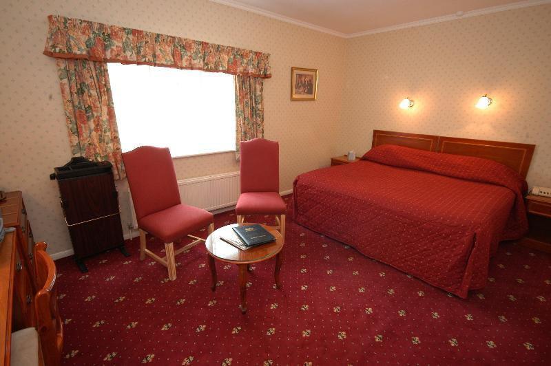 The Brickwall Hotel Sedlescombe Екстериор снимка